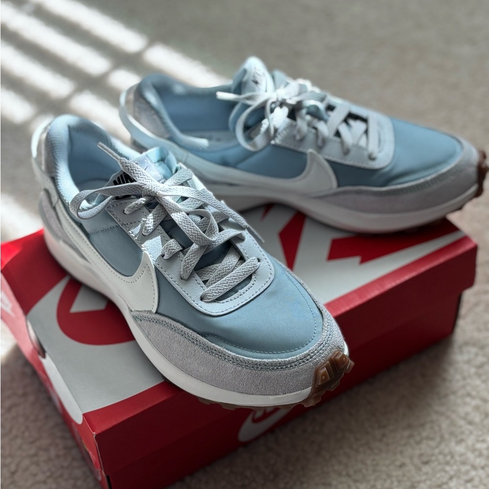 Nike Waffle Debut Women’s Shoes
